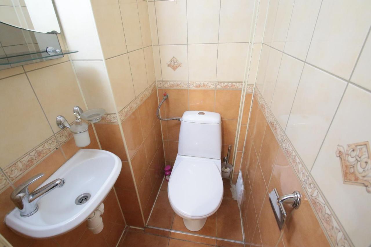 Pro Apartments 12213 Lviv Buitenkant foto
